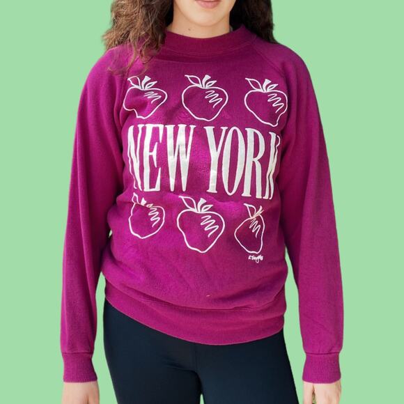 Hanes New York Apple Crewneck Small - Picture 1 of 4
